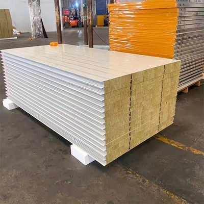 kupować Ręcznie wykonany panel z kanapkami do czystych pomieszczeń Ognioodporny Trwała ochrona antybakteryczna dla placówek medycznych online manufacture